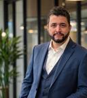 Alex Riley, writer on AI and business operating systems